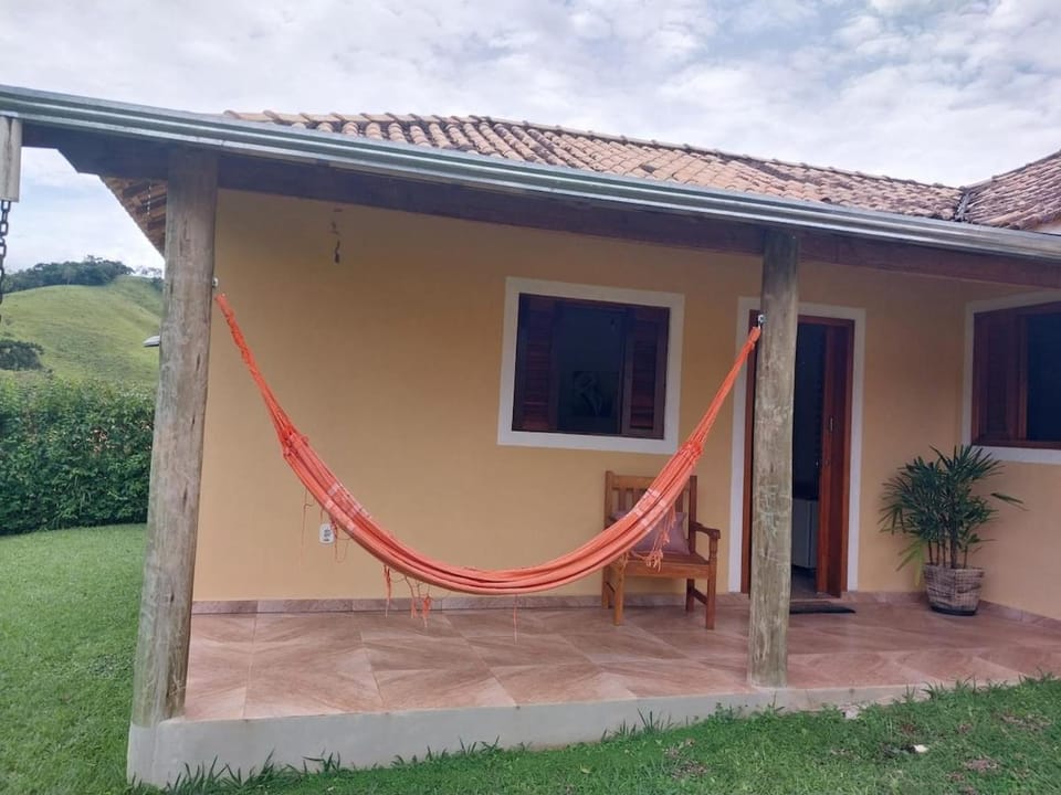 Hospedagem Fernandes Cunha, SP Chalet in State of São Paulo