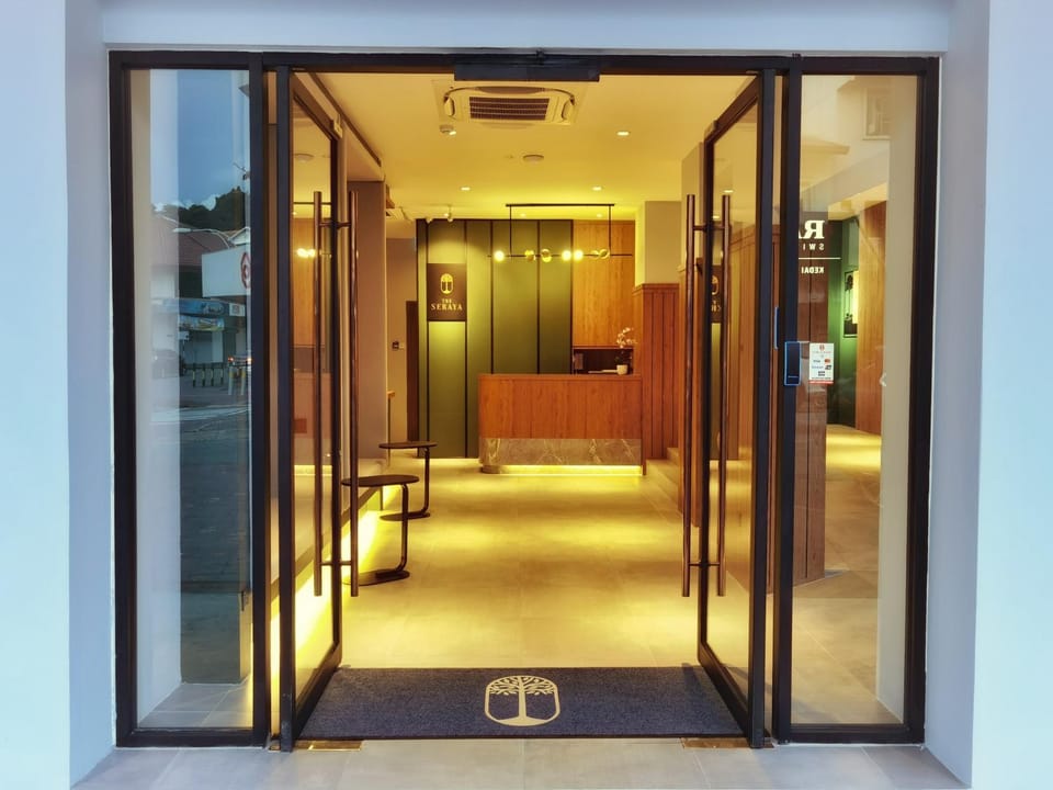 Property building, Facade/entrance