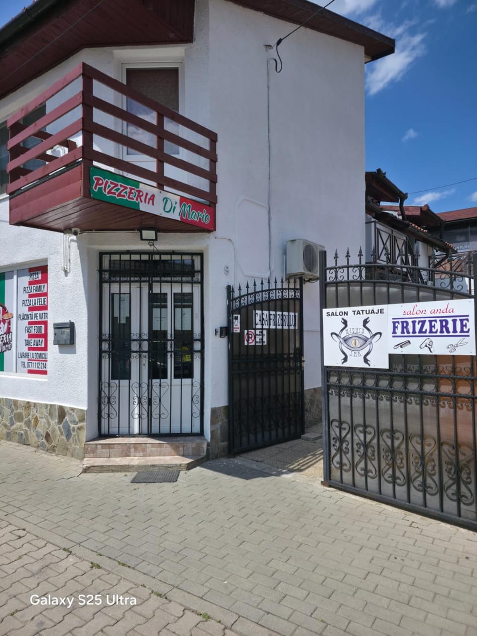 Property building, Day, Street view