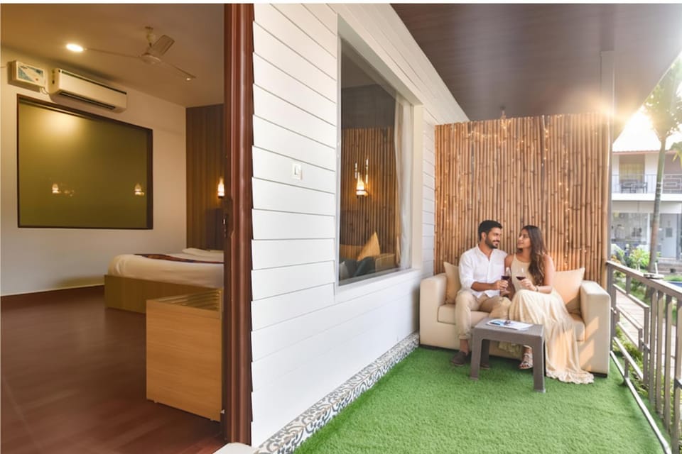 Bed, Balcony/Terrace, Bedroom