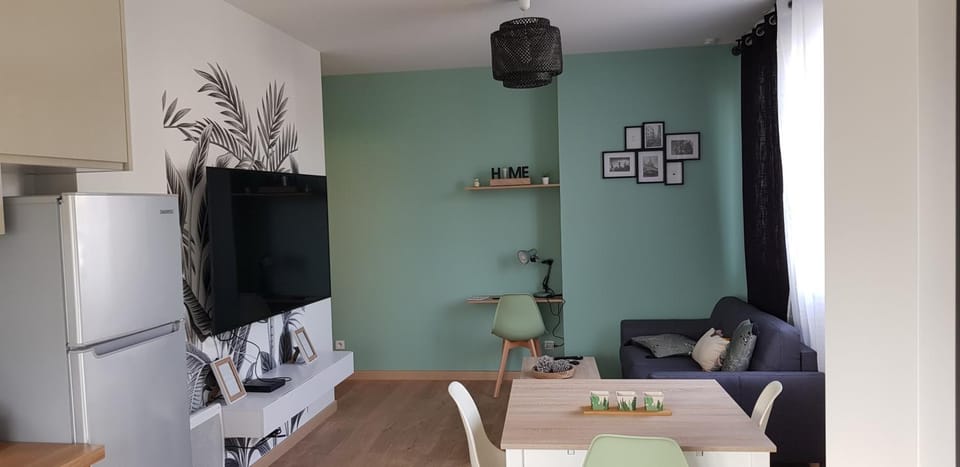 Communal lounge/ TV room, TV and multimedia, Living room, Business facilities, Meeting/conference room