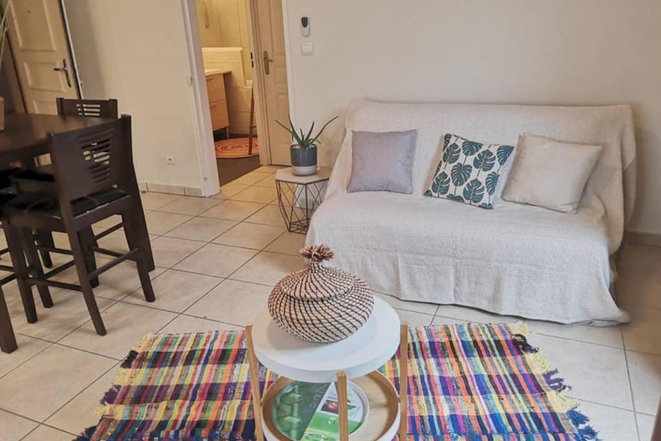 Bel Appartement avec terrasse proche des plages Apartment in Saint-Paul
