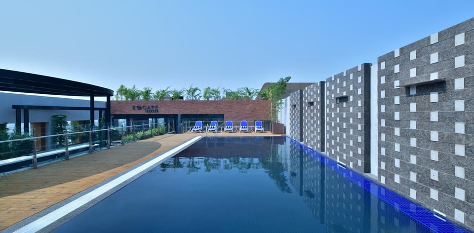 Pool view, Swimming pool