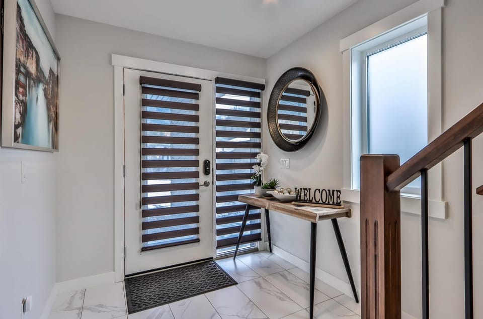 The Parq by Samsara Resort Top View Downtown 4BR & 3BTH House in Canmore