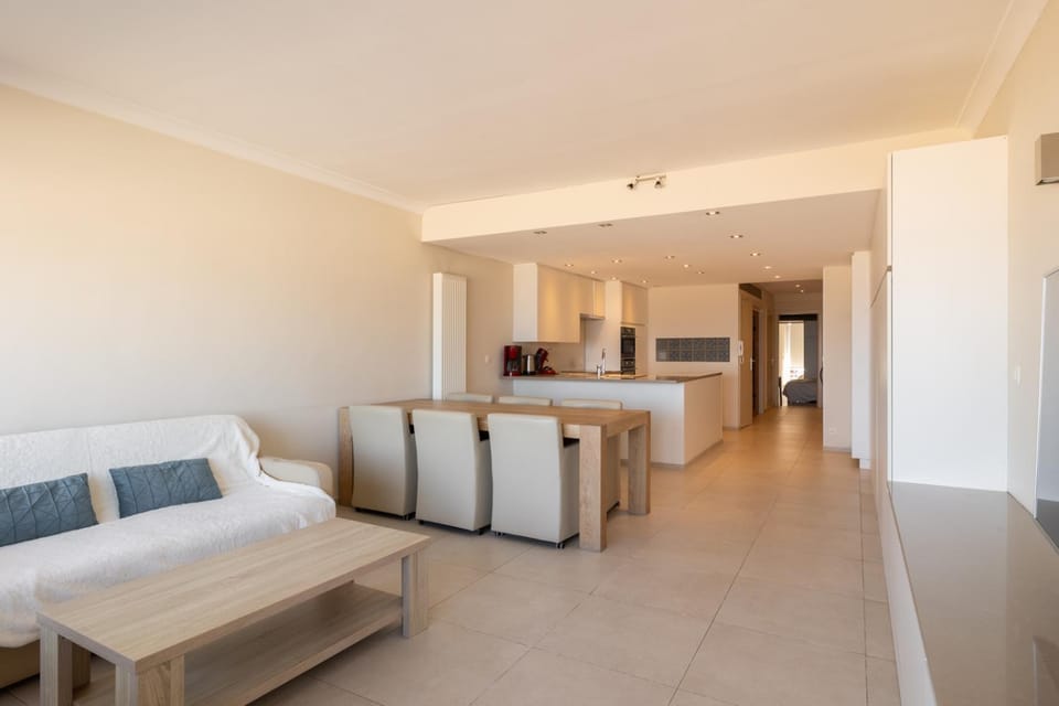 Kitchen or kitchenette, Living room, Photo of the whole room