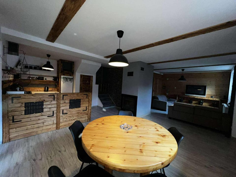 Apartamenty 5 i 6 w Karkonoszach Apartment in Lower Silesian Voivodeship