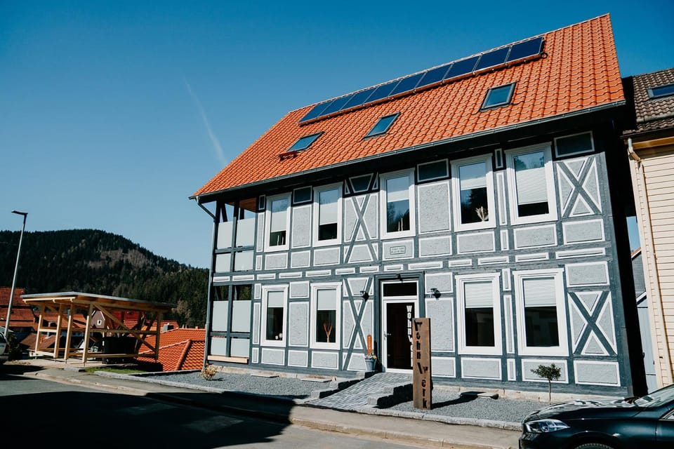 Property building, Street view