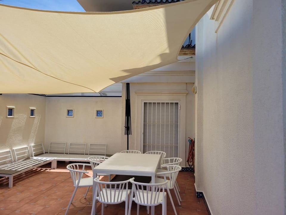 Patio, Balcony/Terrace, Dining area