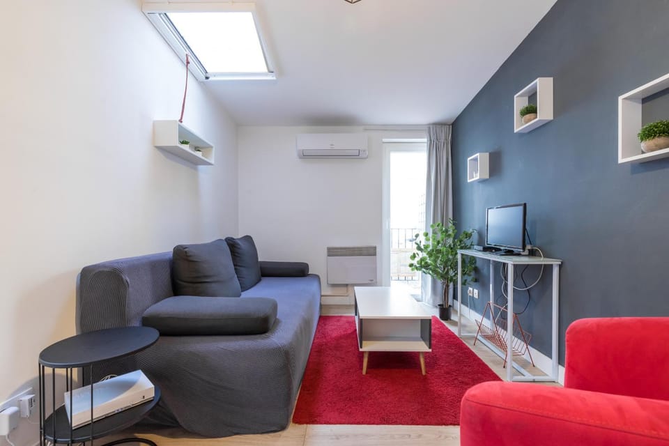 Communal lounge/ TV room, Living room