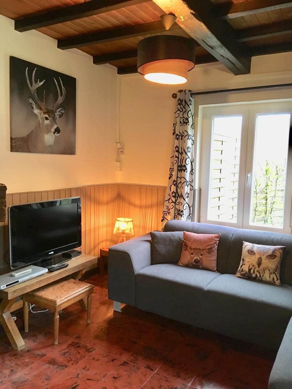 Communal lounge/ TV room