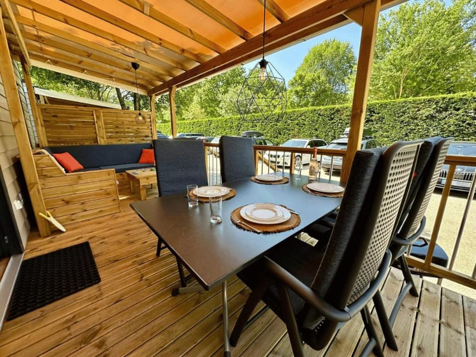 Estivo Premium Plus mobile homes on Camping Pra delle Torri Campground/ 
RV Resort in Veneto