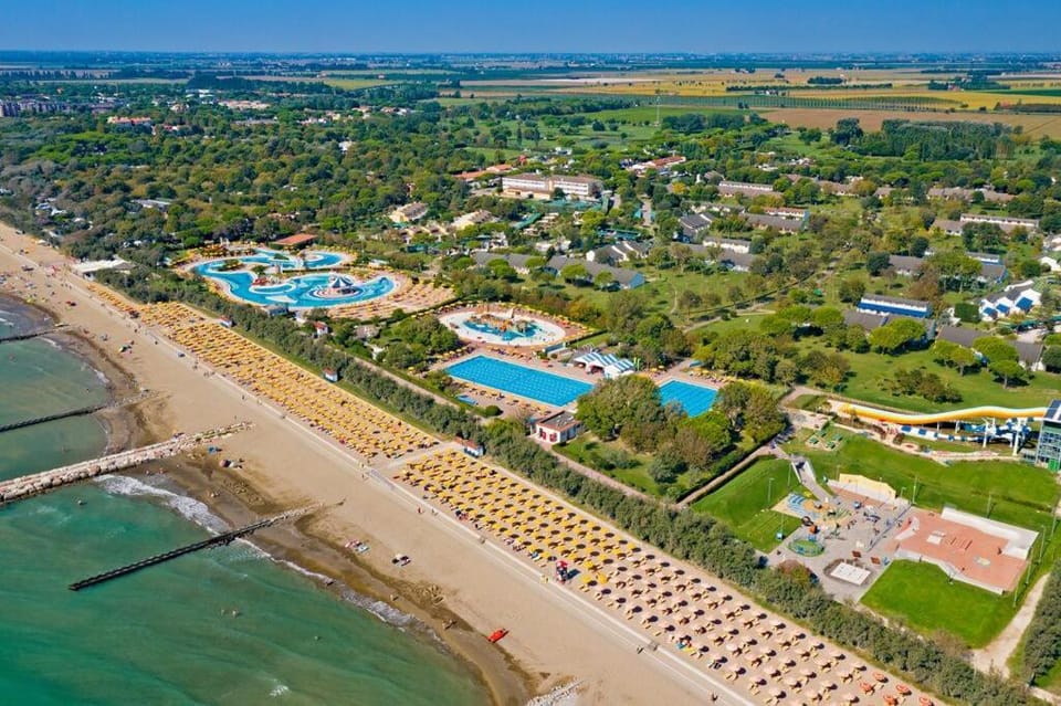 Bird's eye view, Beach, Swimming pool