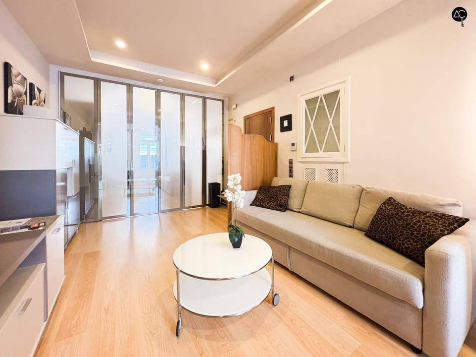 Hidden Gem Suite in San Francisco Cádiz Centro Apartment in Cadiz
