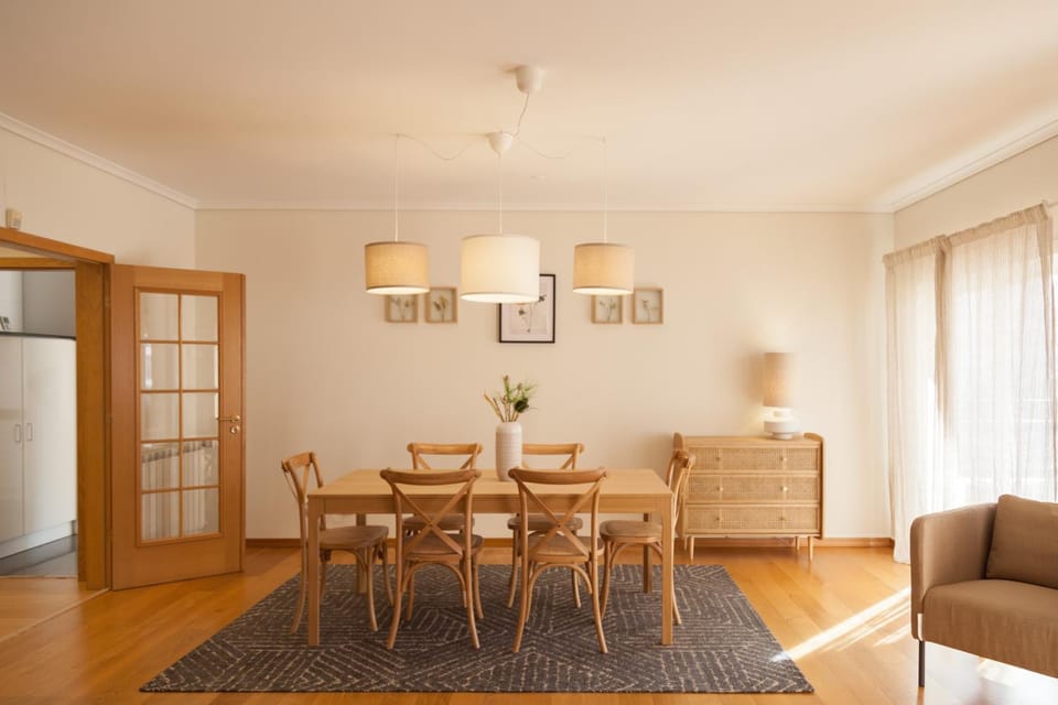 Decorative detail, Dining area
