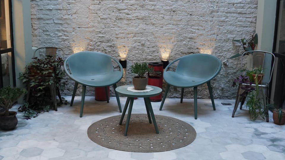 Patio, Off site, Seating area