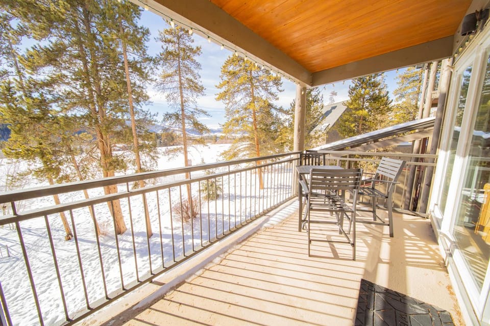 Pines 2167 by SummitCove Lodging in Colorado House in Keystone