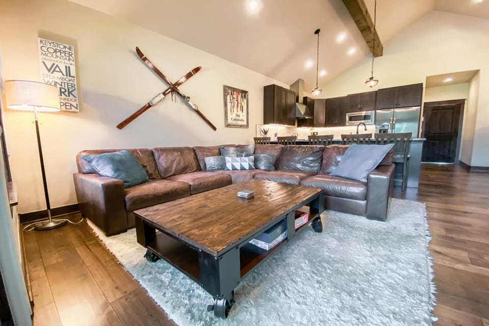 River Run Townhomes 56 by SummitCove Lodging House in Keystone