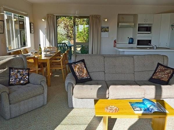 Tiromotu - Hahei Holiday Home House in Auckland Region