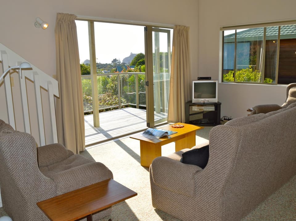 Tiromotu - Hahei Holiday Home House in Auckland Region