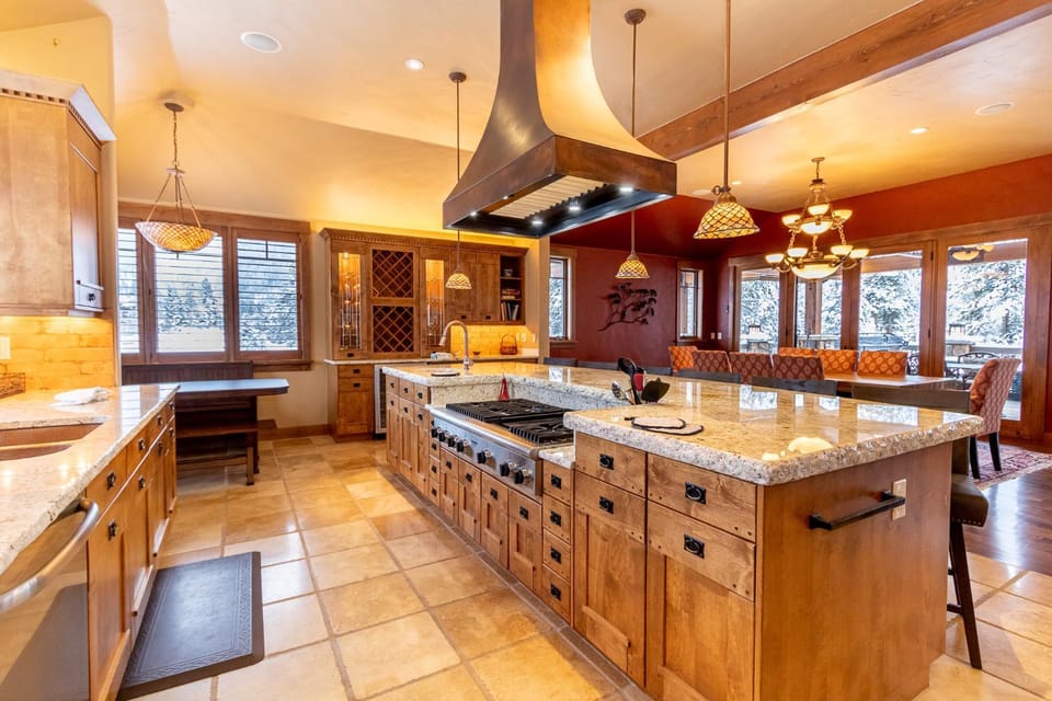671 Elk Circle : 2 House in Keystone