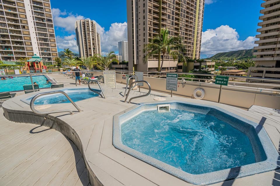 Pool view, Swimming pool