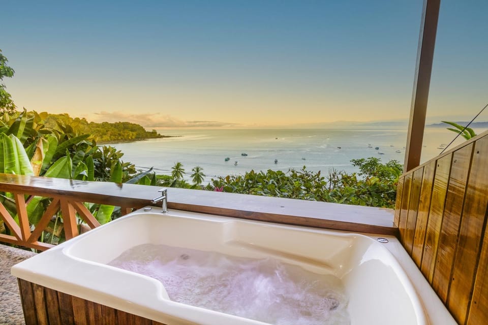 Nearby landmark, Off site, Day, Natural landscape, Hot Tub, View (from property/room), Balcony/Terrace, Decorative detail, Sea view, Sunset