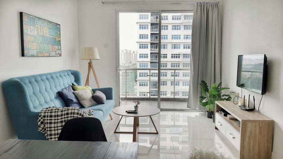 TV and multimedia, Balcony/Terrace, Living room, Seating area