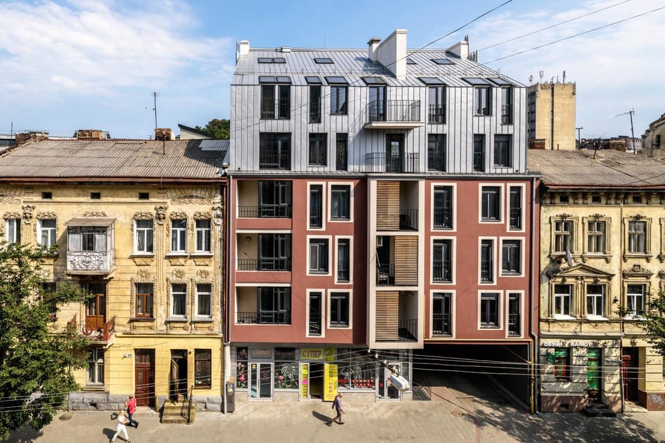 Property building, Facade/entrance
