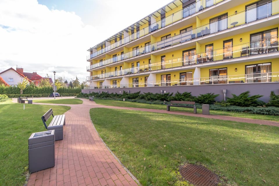 Neighbourhood, Area and facilities