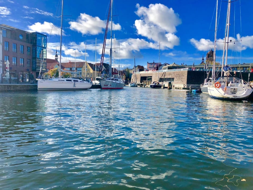 Property building, Area and facilities