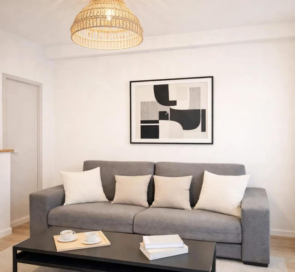 Communal lounge/ TV room, Living room, Seating area, Dining area