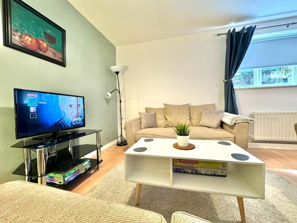 Communal lounge/ TV room, Seating area