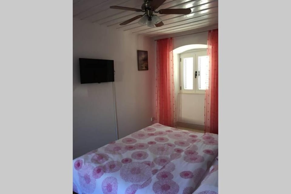 Apartman Knezovic Apartment in Stari Grad