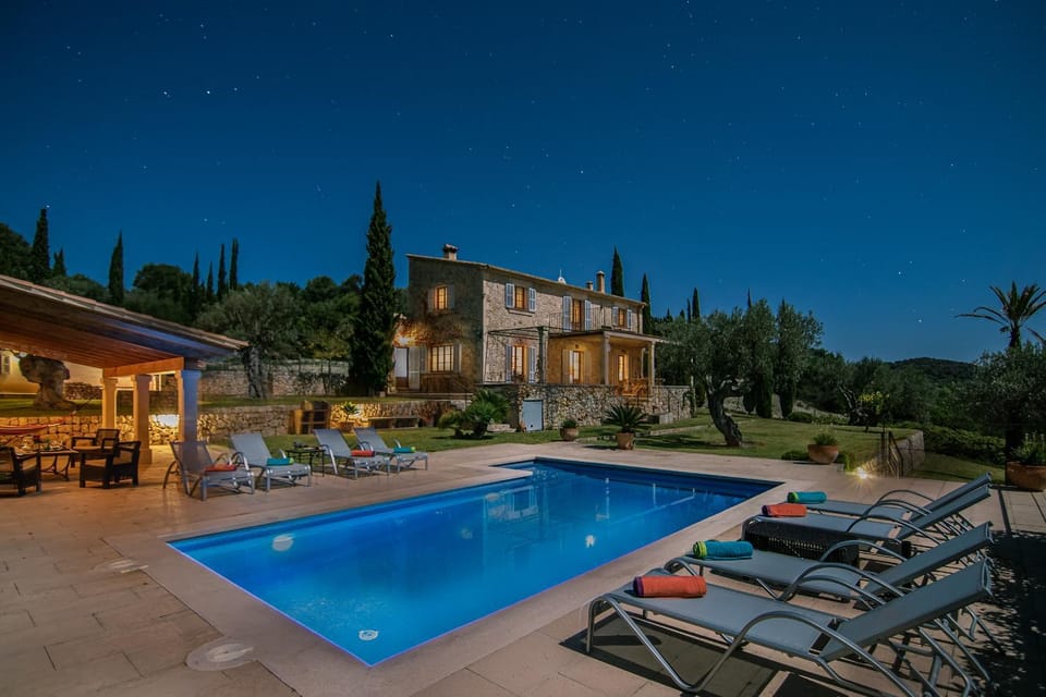 BBQ facilities, Garden, Bathroom, Balcony/Terrace, Living room, Dining area, Bedroom, Swimming pool