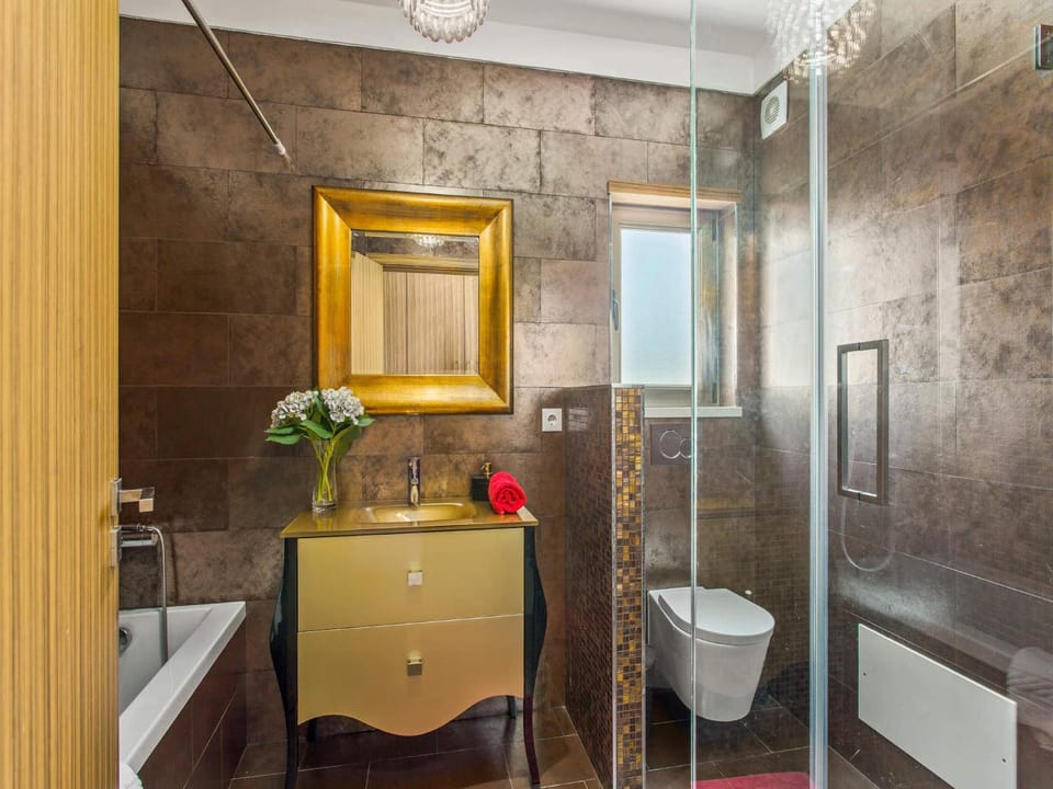 Shower, Bathroom, Bath
