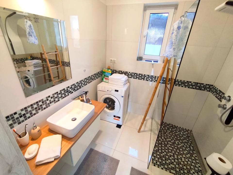 Comfort Apartment for 6 & Loggia & Free Parking Villa in Slovakia