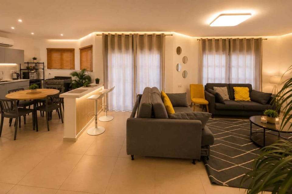 Barak Royal suites 20 Garden jacuzzi - ג'קוזי בחצר Apartment in Eilat