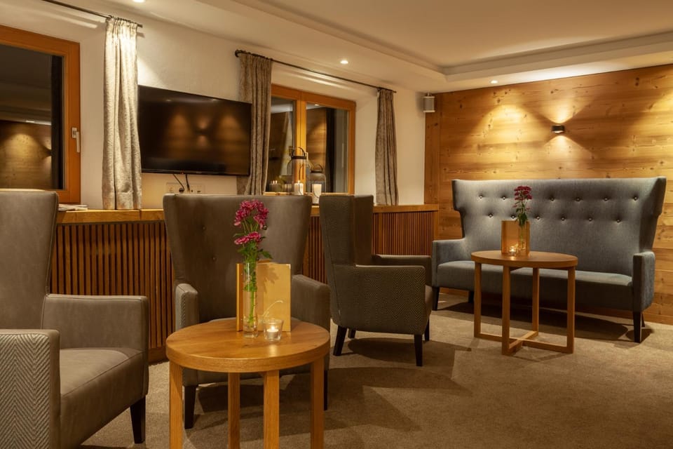 Lounge or bar