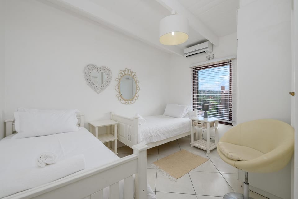 Bed, Bedroom, air conditioner