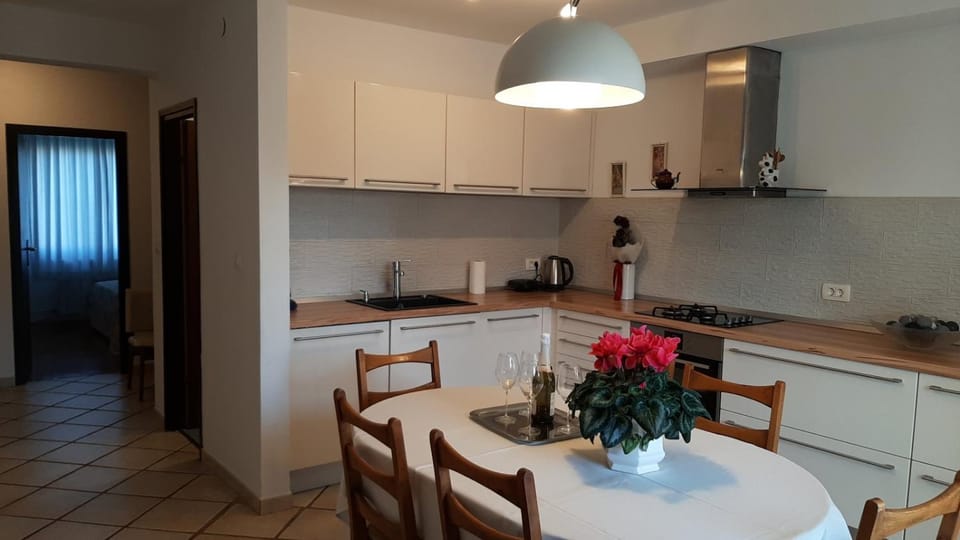Apartman Nada I Apartment in Fažana
