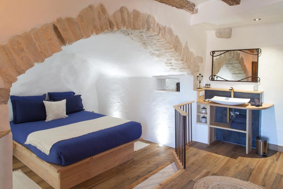 Maison Lapopie chambres et gîte Bed and Breakfast in Occitanie
