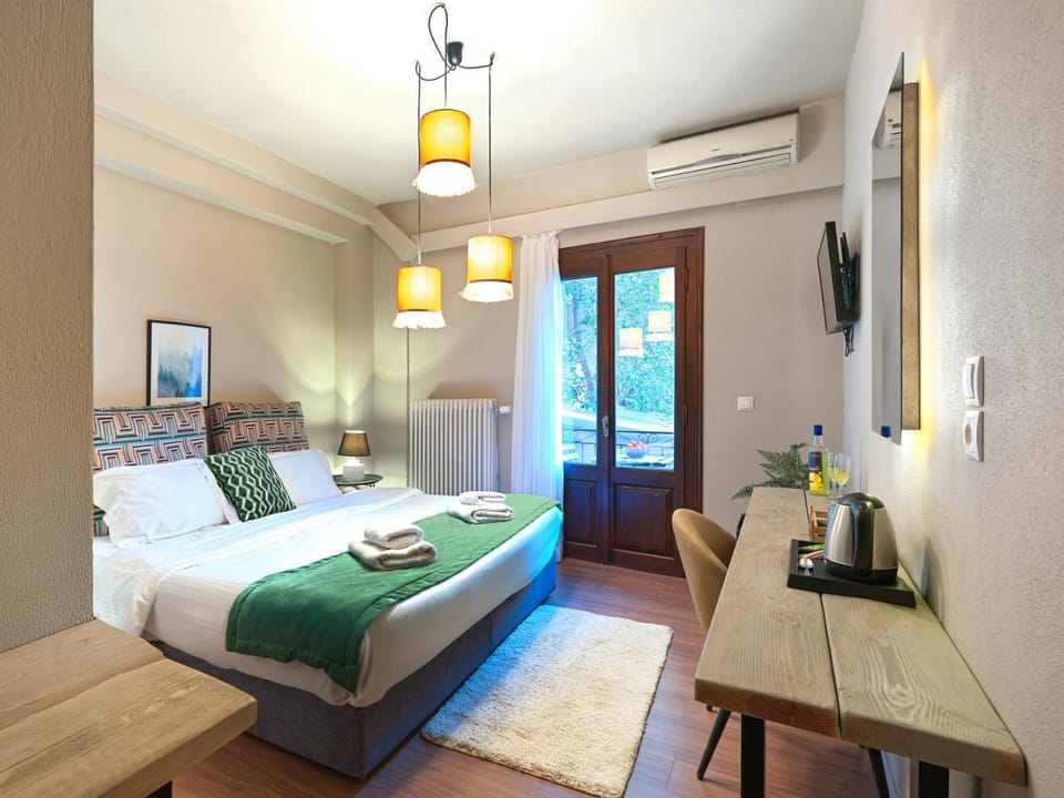 Spa Guest House by White Hills in the Heart of Arachova Apartment hotel in Peloponnese, Western Greece and the Ionian