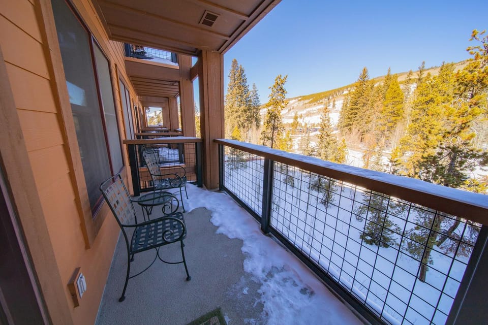 Springs 8859 by SummitCove Lodging in Colorado House in Keystone