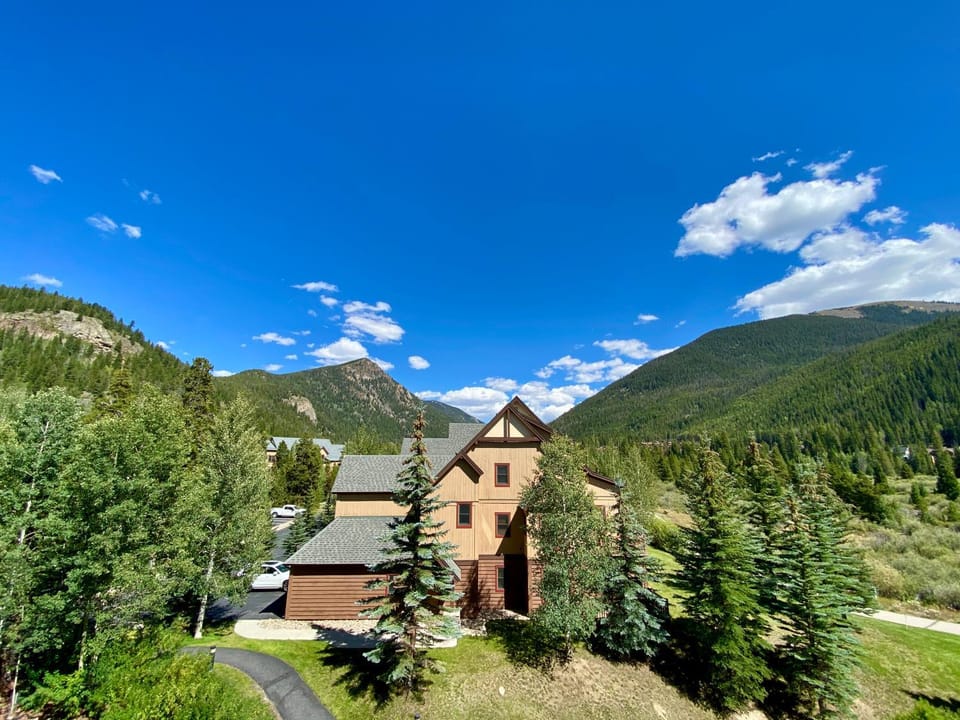 Red Hawk Lodge 2281 by SummitCove Lodging in Colorado House in Keystone
