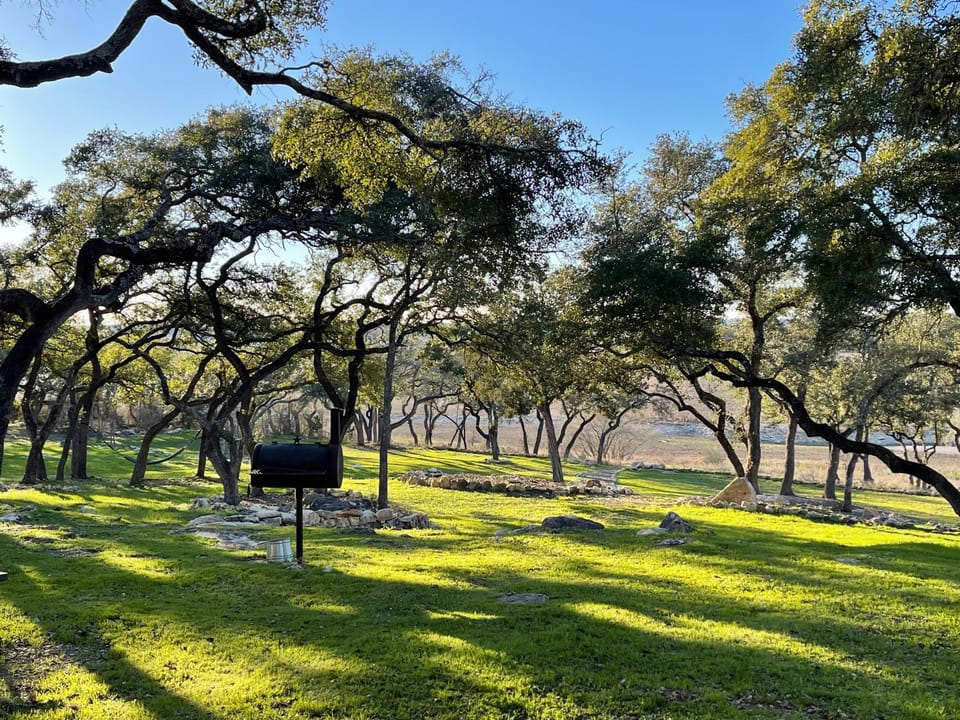 Millies Cottages Unit 4 - Clara House in Canyon Lake