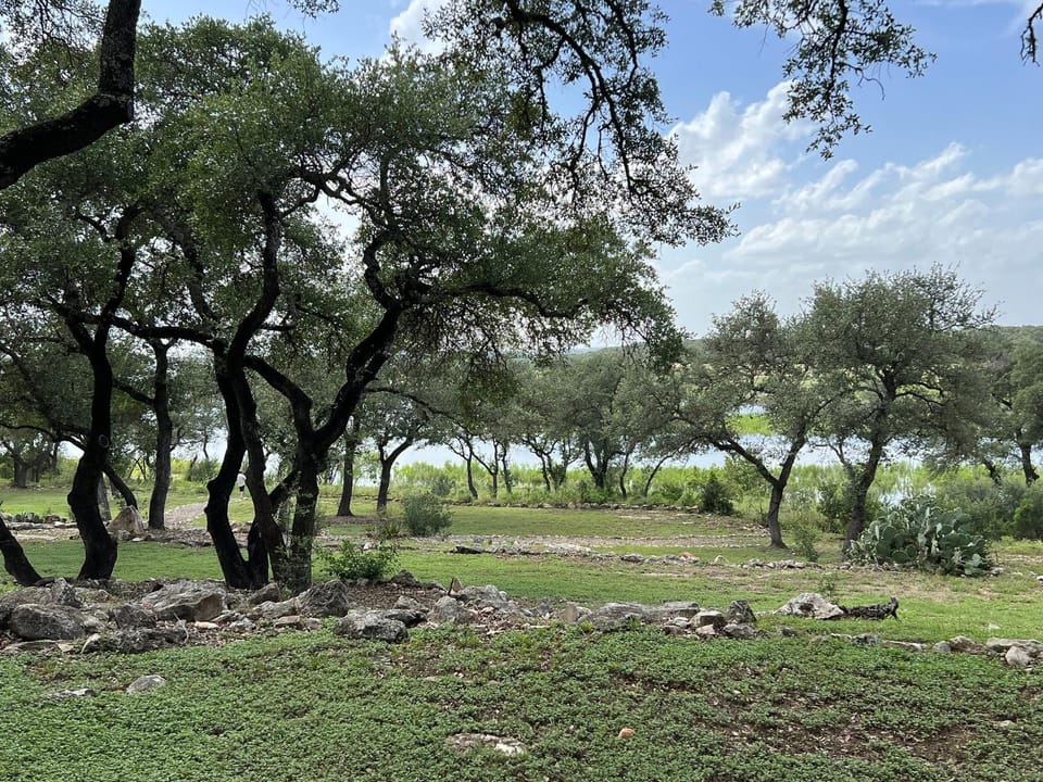 Millies Cottages Unit 4 - Clara House in Canyon Lake