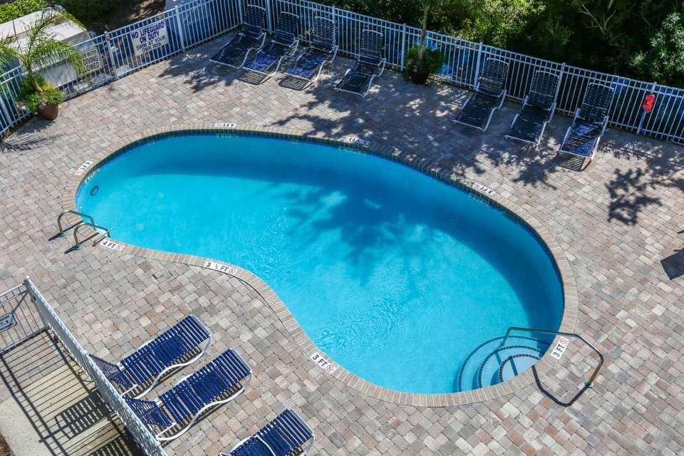 Hello Sunshine House in Folly Beach