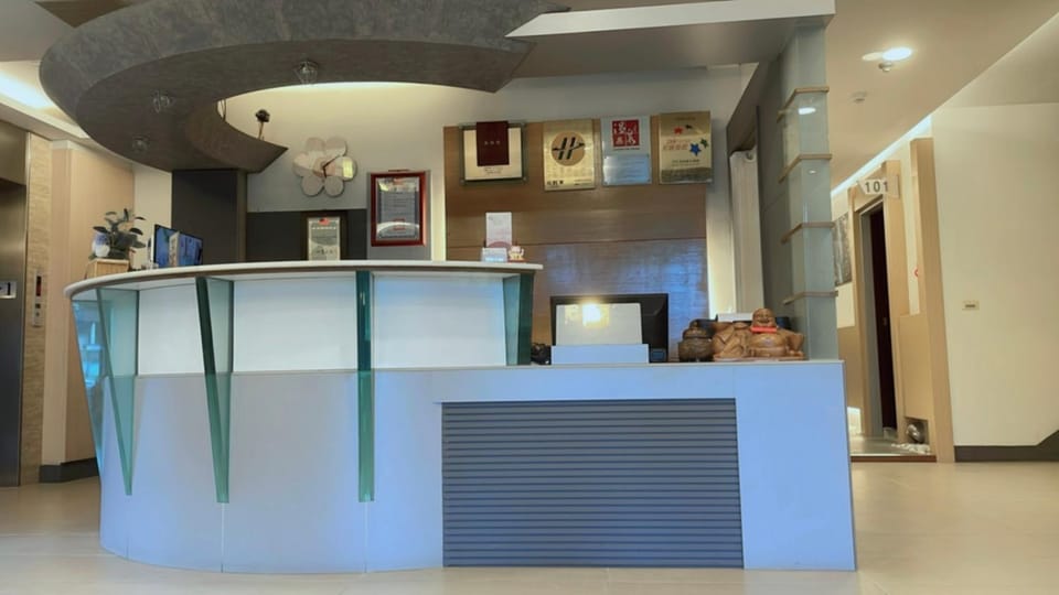 Property building, Lobby or reception
