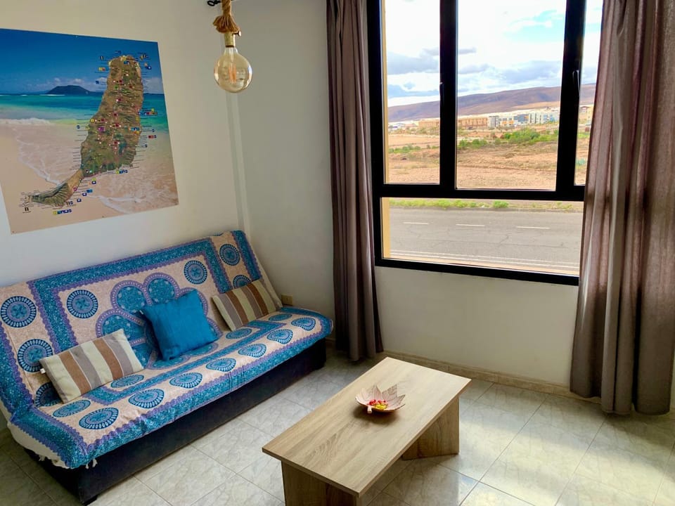 Living room, Mountain view