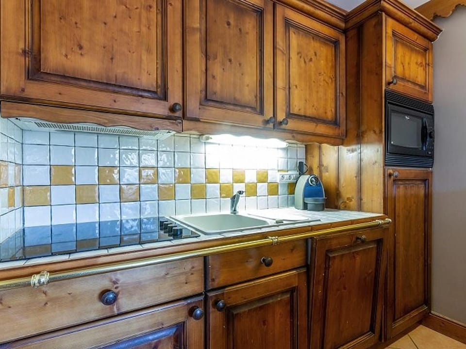 Appart 6 pers, piscine, parking, Plagne Aime 2000 - FR-1-351-137 Apartment in Mâcot-la-Plagne